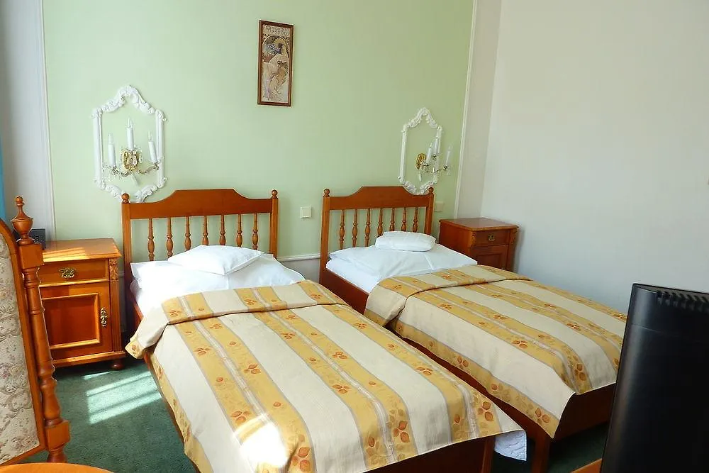 Hotel Vysehrad Prag 4*,